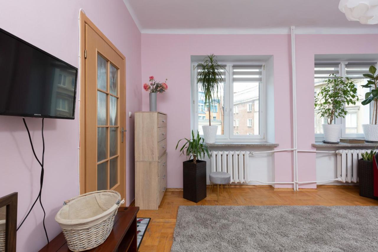 Metro Politechnika Studio Konstytucji By Renters Apartamento Varsóvia Exterior foto