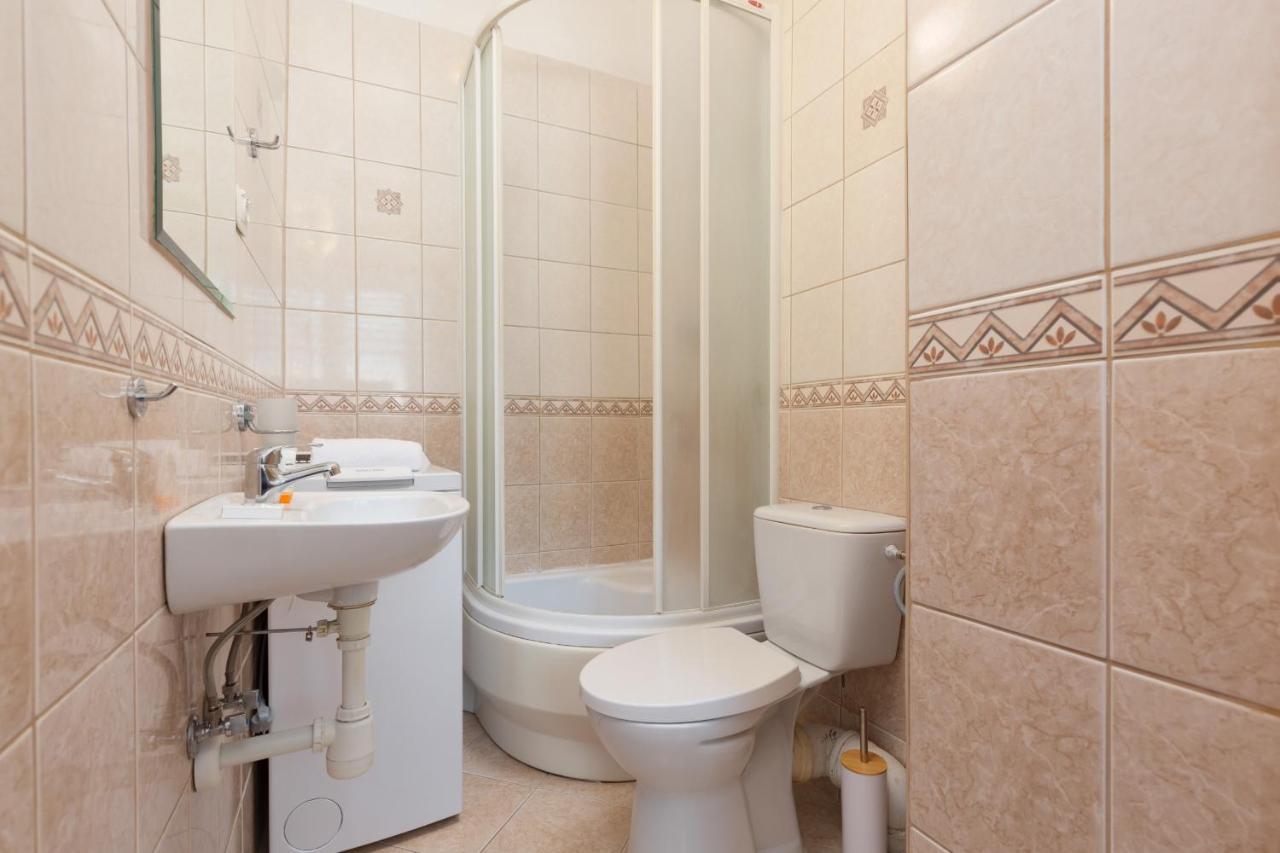 Metro Politechnika Studio Konstytucji By Renters Apartamento Varsóvia Exterior foto